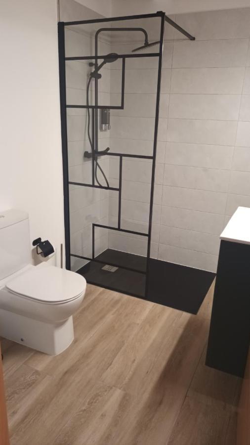 Reginita Apartamentos Arbo Exteriör bild